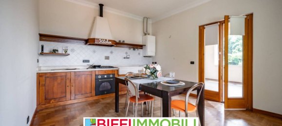 Пентхаус с 2 спальнями в Лекко, Италия № 327782 3