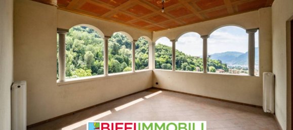 Пентхаус с 2 спальнями в Лекко, Италия № 327782 18