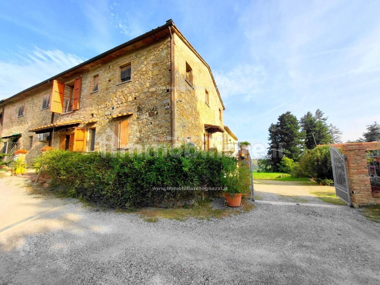 9 bedrooms House in Gambassi Terme, Italy No. 283893