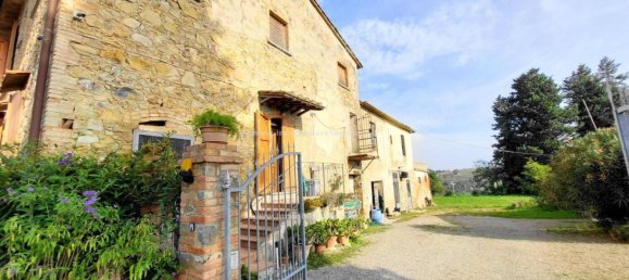 9 bedrooms House in Gambassi Terme, Italy No. 283893 3