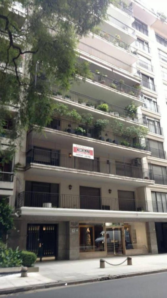 Apartamento T5 em Buenos Aires, Argentina N.º 67883