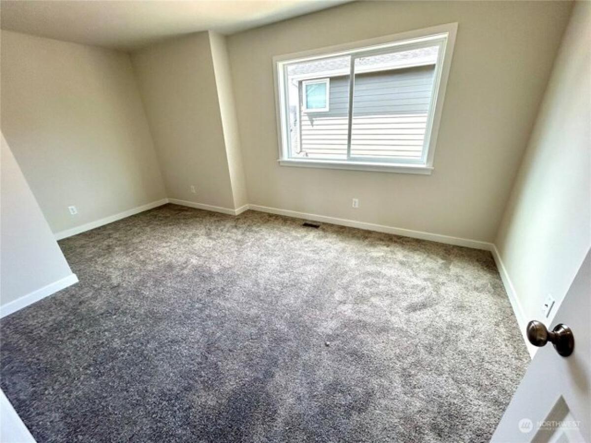 3 bedrooms House in Spanaway, USA No. 403736