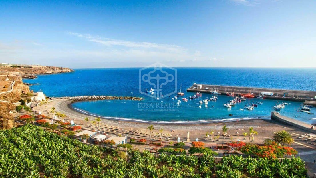  Land in Guia de Isora, Spain No. 293941