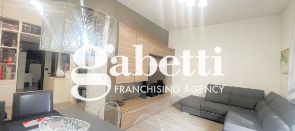 2 rooms Apartment in Rome, Italy No. 53107 27