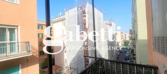 2 rooms Apartment in Rome, Italy No. 53107 71