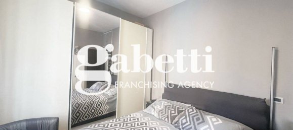 2 rooms Apartment in Rome, Italy No. 53107 57