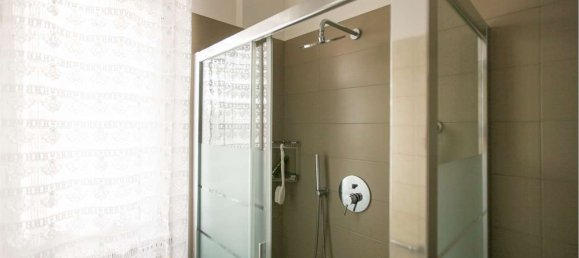 2 bedrooms Apartment in Milan, Italy No. 364996 24