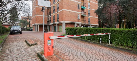 2 bedrooms Apartment in Milan, Italy No. 364996 29