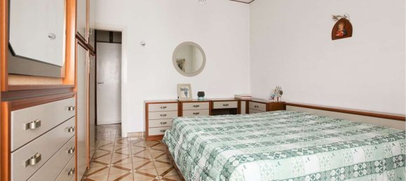 2 bedrooms Apartment in Milan, Italy No. 364996 16