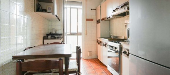 2 bedrooms Apartment in Milan, Italy No. 364996 6