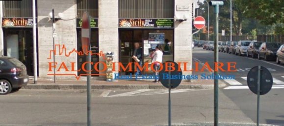 120m² Commercial property in San Giuliano Milanese, Italy No. 342776 8