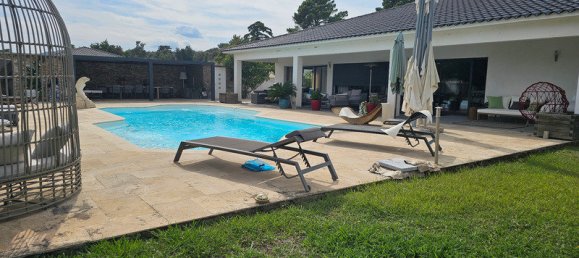 4 Schlafzimmer Haus in Solaro, France, Nr. 235276 7