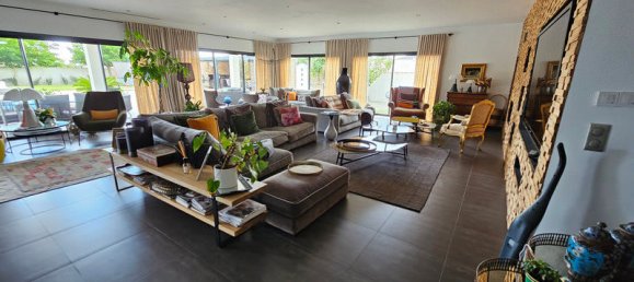 4 Schlafzimmer Haus in Solaro, France, Nr. 235276 4