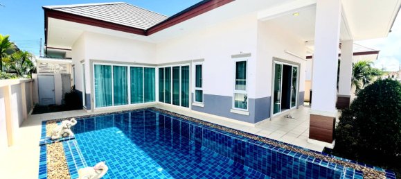 2 bedrooms Cafe / restaurant in Pattaya, Thailand No. 25056 11