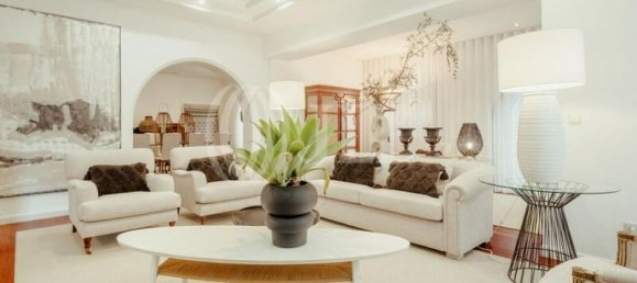 4 bedrooms Villa in Funchal, Portugal No. 146316 3