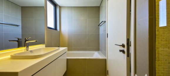 4 bedrooms Apartment in Thu Duc, Vietnam No. 18310 2