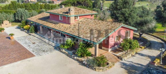 3 غرف نوم فيلا في Pomezia, Italy رقم 135101 21