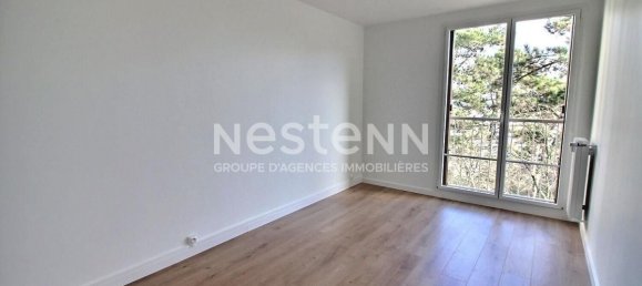 2 bedrooms Apartment in Reims, France No. 46526 8