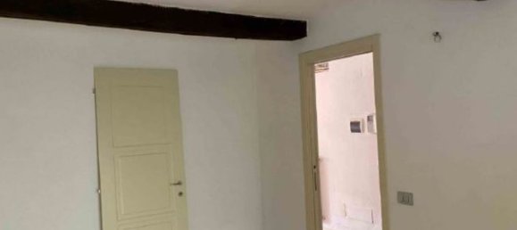 3 rooms Apartment in Ferrara, Italy No. 25115 12