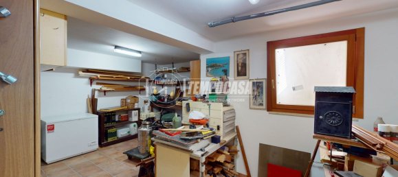 6 bedrooms House in Camerata Picena, Italy No. 335328 8