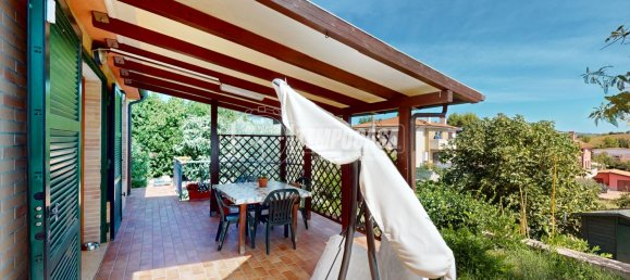 6 bedrooms House in Camerata Picena, Italy No. 335328 11