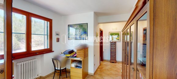 6 bedrooms House in Camerata Picena, Italy No. 335328 44