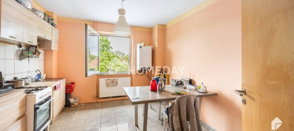 Studio in Saarbrücken, Germany, Nr. 12254 2