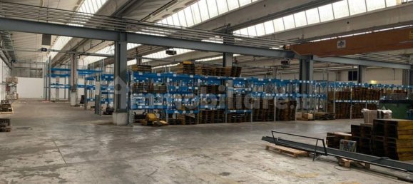 Lagerhaus in Torreglia, Italy 8548m², Nr. 320964 8