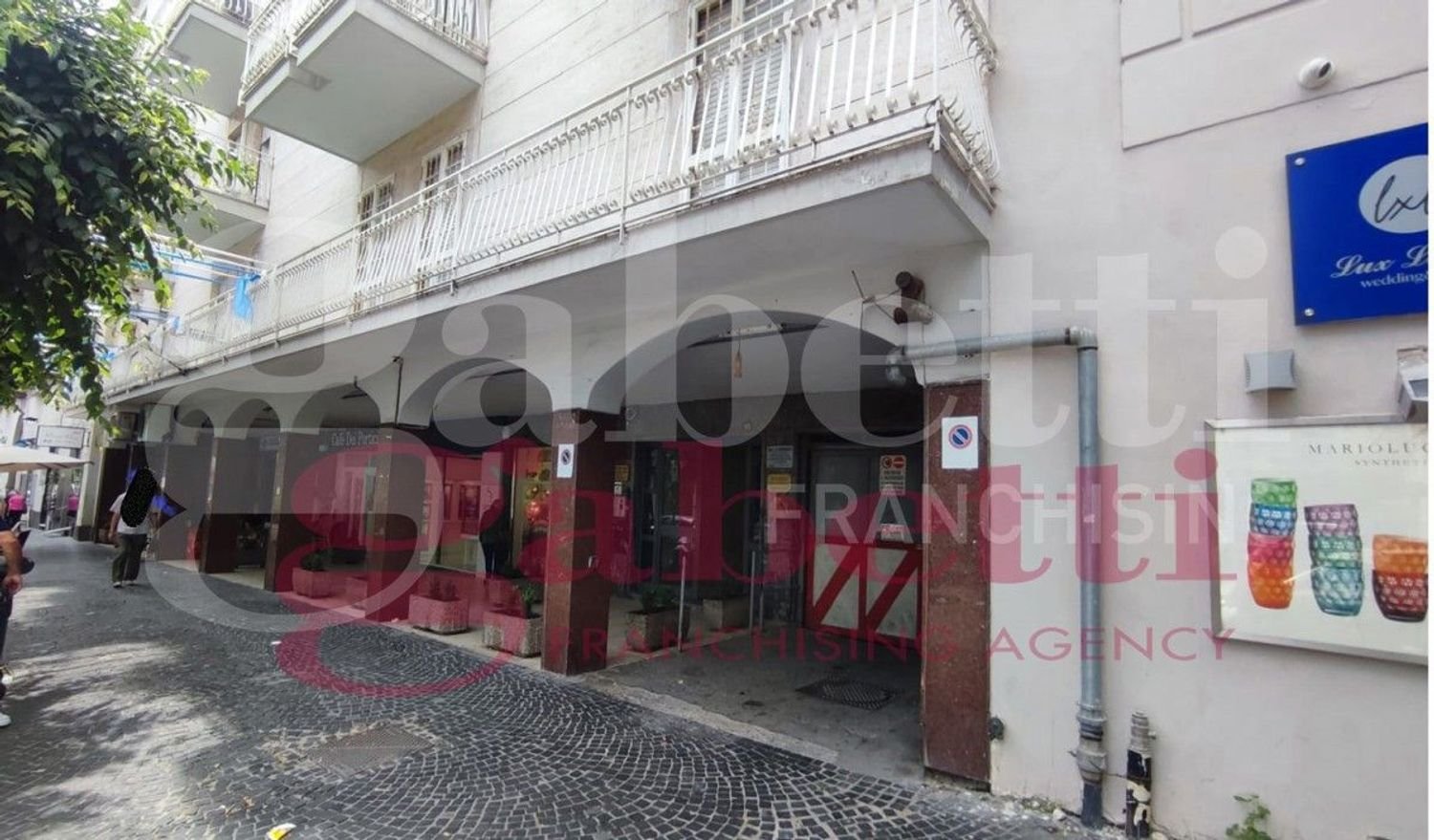 3 bedrooms Apartment in Torre Annunziata, Italy No. 340045