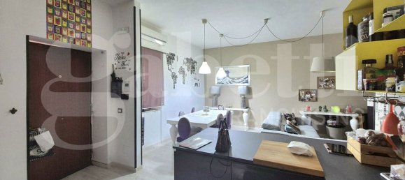 3 bedrooms Apartment in Torre Annunziata, Italy No. 340045 18