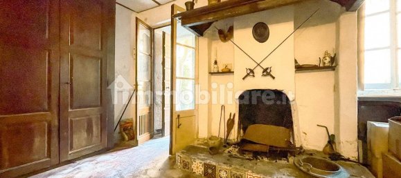 9 bedrooms House in Orta San Giulio, Italy No. 105005 8