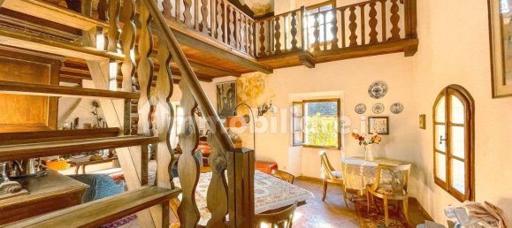 9 bedrooms House in Orta San Giulio, Italy No. 105005 13