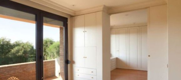 Вилла с 7 спальнями в Гава, Испания № 2 2