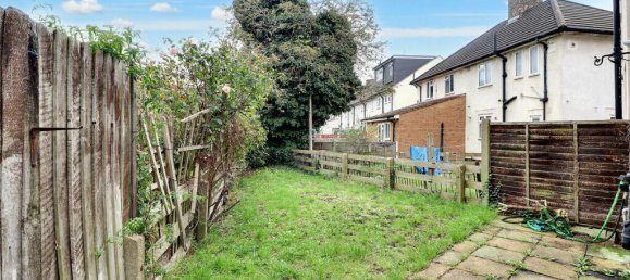 2 bedrooms House in Dagenham, United Kingdom No. 4821 11