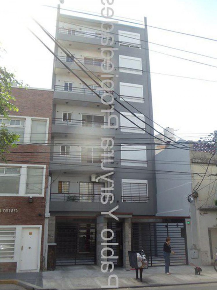 Studio in Tres de Febrero, Argentina No. 5845