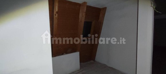 Apartamento T5 em Bovisio Masciago, Italy N.º 281722 14
