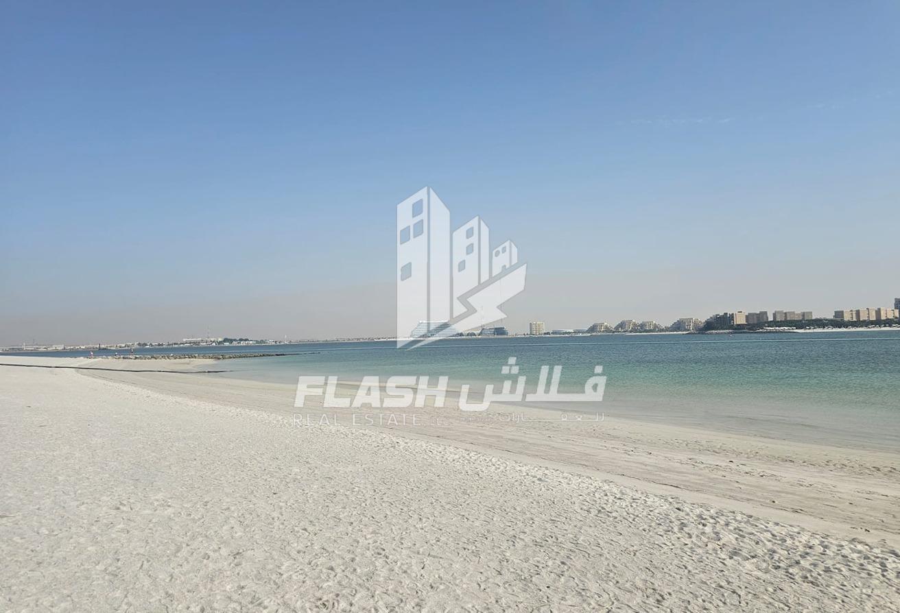 4 bedrooms Villa in Al Marjan Island, UAE No. 39517