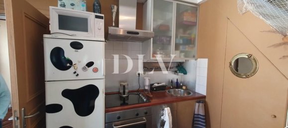 1 bedroom Duplex in Fontainebleau, France No. 296014 5