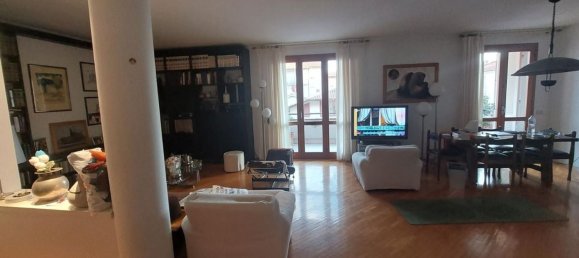 5 bedrooms Apartment in Empoli, Italy No. 370820 9
