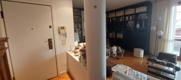 5 bedrooms Apartment in Empoli, Italy No. 370820 7