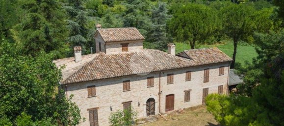 Studio in Colli al Metauro, Italy No. 285590 10