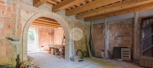 Studio in Colli al Metauro, Italy No. 285590 12