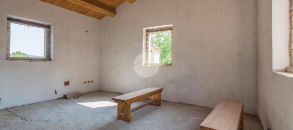 Studio in Colli al Metauro, Italy No. 285590 8