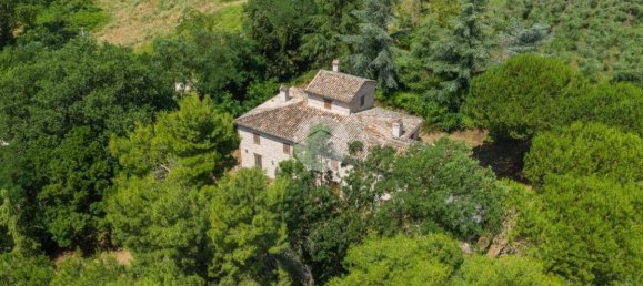 Studio in Colli al Metauro, Italy No. 285590 5