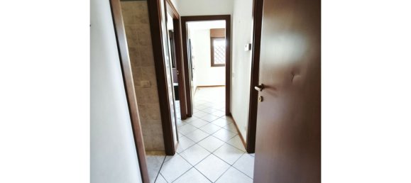 3 rooms Apartment in Rome, Italy No. 200368 14