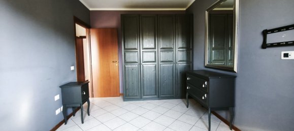 3 rooms Apartment in Rome, Italy No. 200368 6