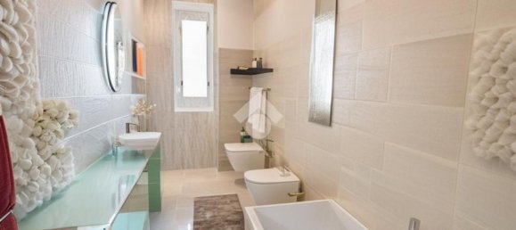 5 bedrooms Apartment in Palermo, Italy No. 354990 32