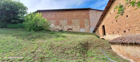 Дом с 6 комнатами в Кортаццоне, Италия № 87796 9