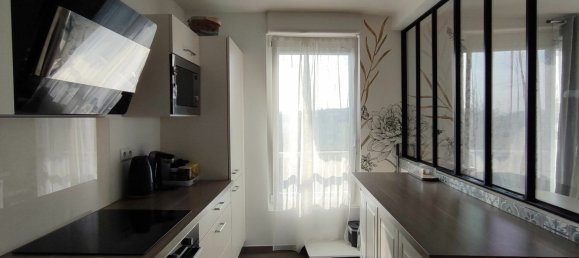 3 bedrooms Apartment in Mantes-la-Ville, France No. 347022 8