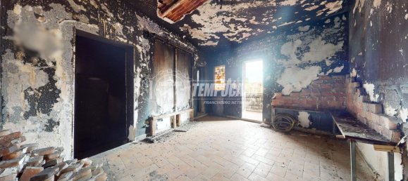 2 rooms House in Casamassima, Italy No. 144071 12